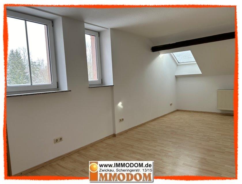 Thumbnail-2-Zimmer-Dachwohnung in Zwickau-Bockwa günstig zu vermieten!