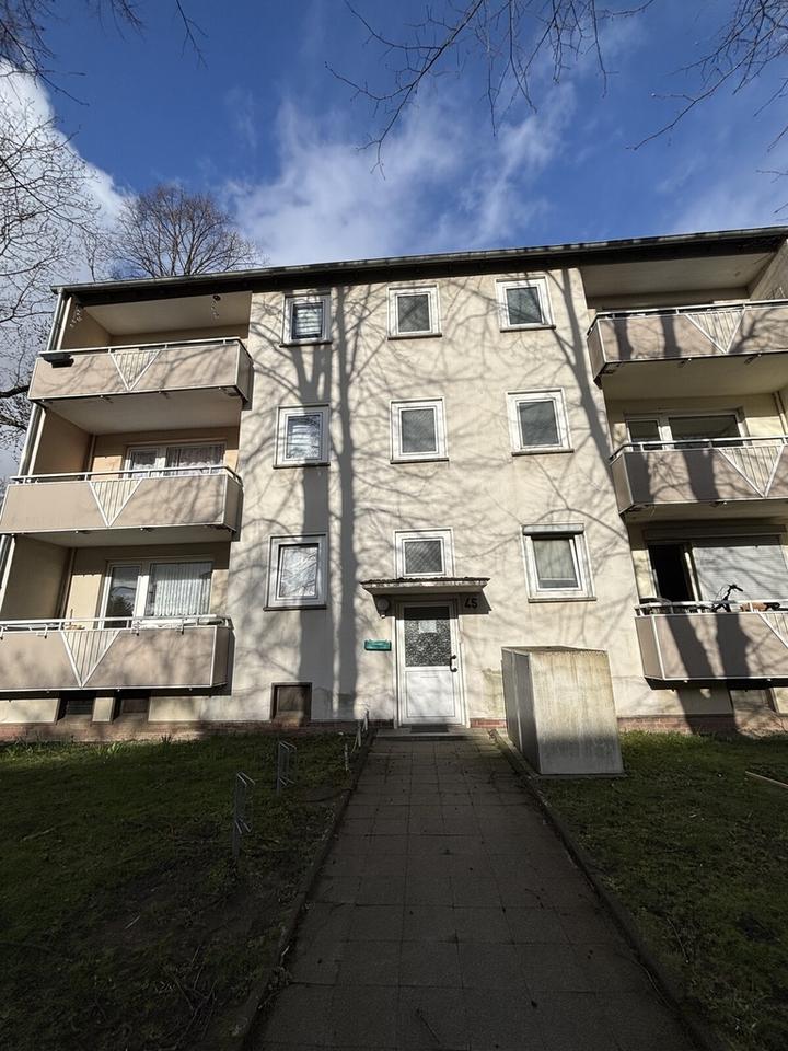 Thumbnail-Bei VIVAWEST die Sonnenstrahlen auf dem eigenen Balkon genießen.