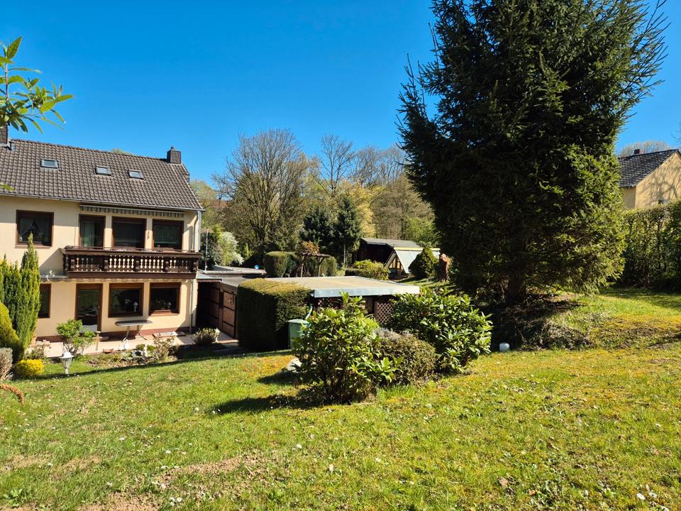 Thumbnail-1-2 Familienhaus mit Baugrundstück 3 Garagen Alt-Erkrath