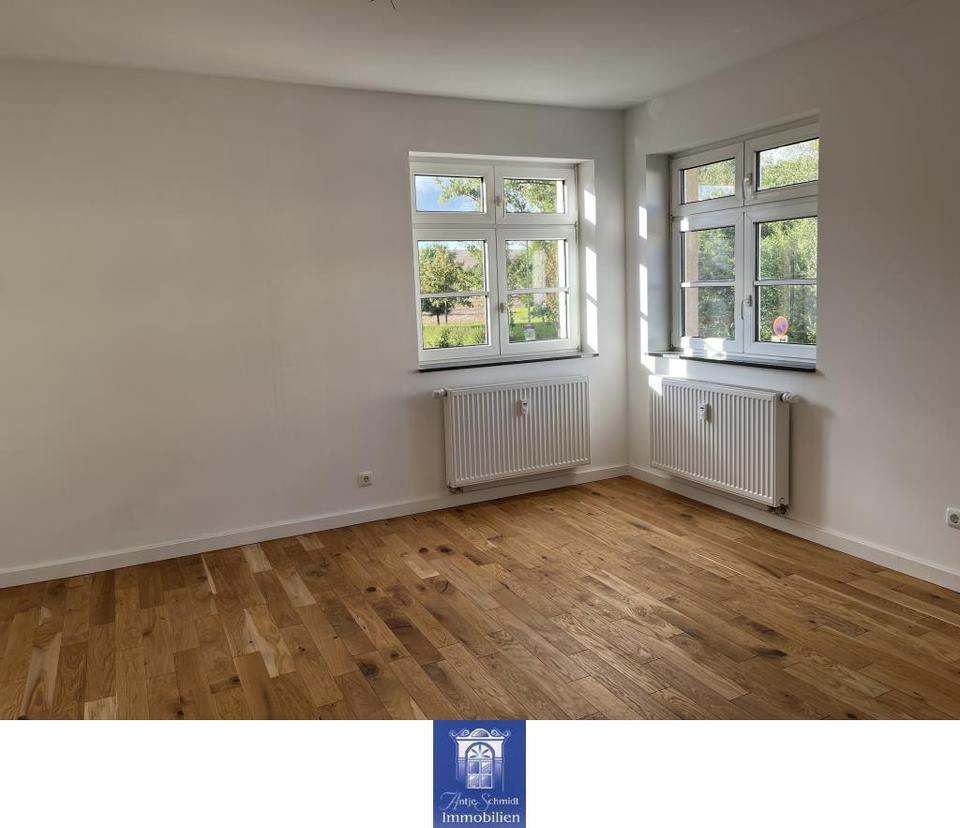 Thumbnail-Lieblingsplatz - hell und gemütlich! Tageslichtbad mit Wanne, Parkettboden, Abstellraum