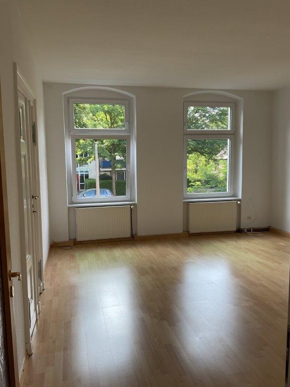 Thumbnail-Schöne 3-Zimmer-Wohnung im gemütlichen Mehrfamilienhaus, optional mit Gartenanteil.