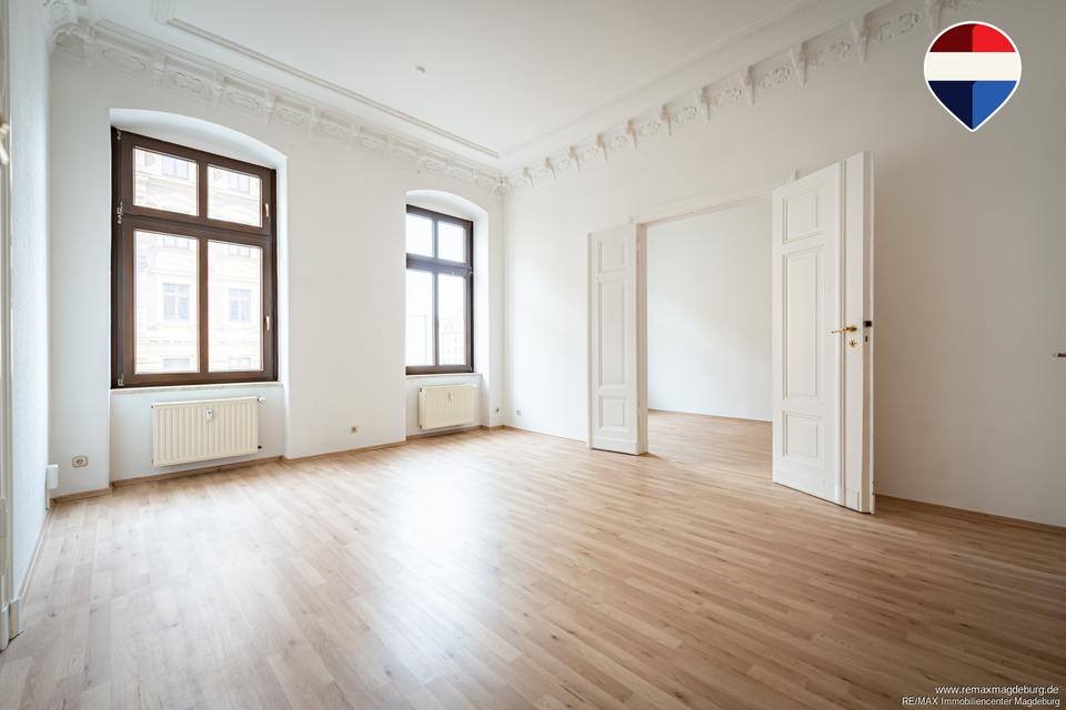 Thumbnail-124 m² Altbaucharme in zentraler Lage – 5-R-Wohnung mit kreativem Highlight in Magdeburg