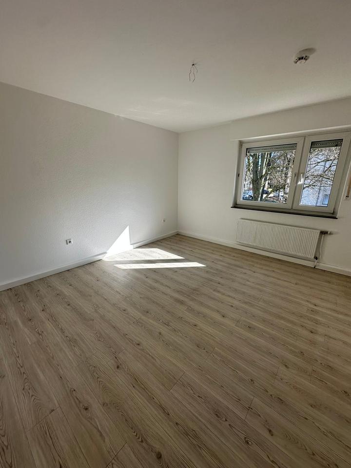 Thumbnail-Helle 3-Zimmer-Wohnung mit Balkon in Elsdorf