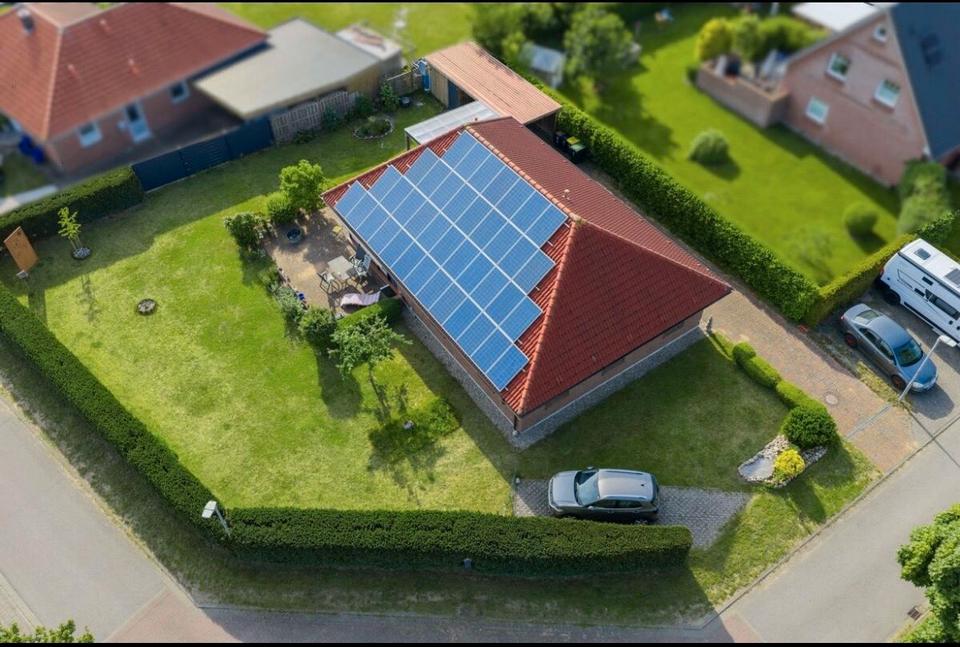 Thumbnail-Bungalow auf einer Ebene