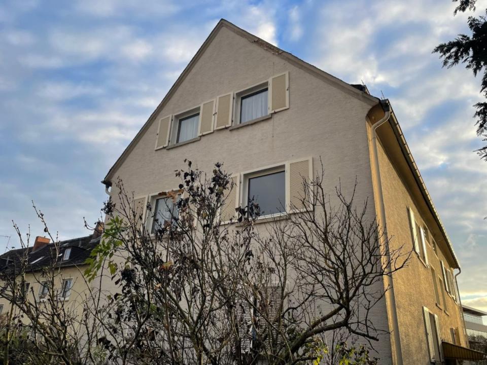 Thumbnail-Zimmer in einer Dreier WG in Wiesbaden-Erbenheim mit super Anbind