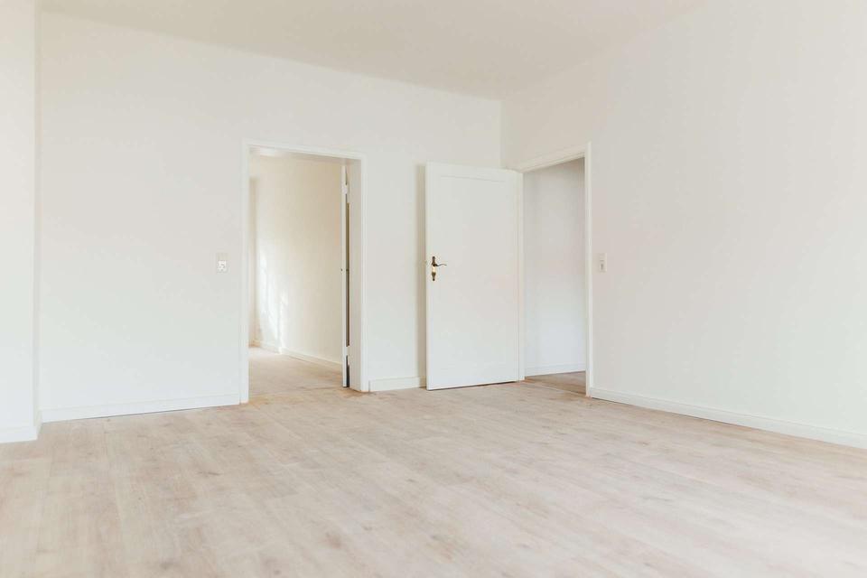 Thumbnail-Erstbezug nach komplett Sanierung