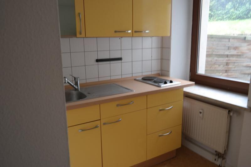 Thumbnail-* Günstige 1-Zimmer mit Einbauküche, Laminat und Dusche *