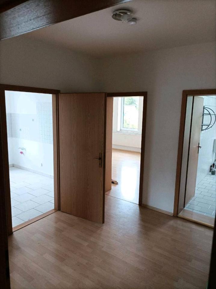 Thumbnail-2- Raum Wohnung