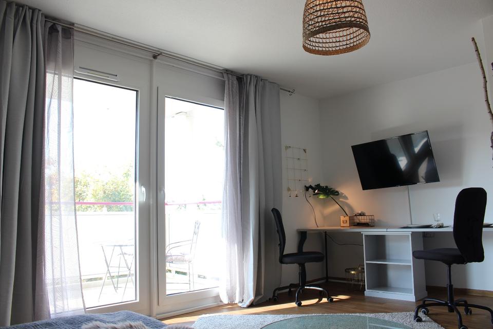 Thumbnail-1 Zimmer Wohnung mit EBK und Balkon in Ludwigshafen-Süd