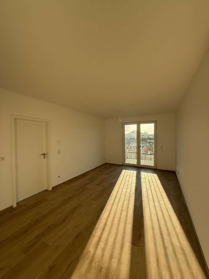 Thumbnail-Neuwertige 2-Zimmer-Wohnung mit zentraler Lage in Griesheim ab 01.11 verfügbar