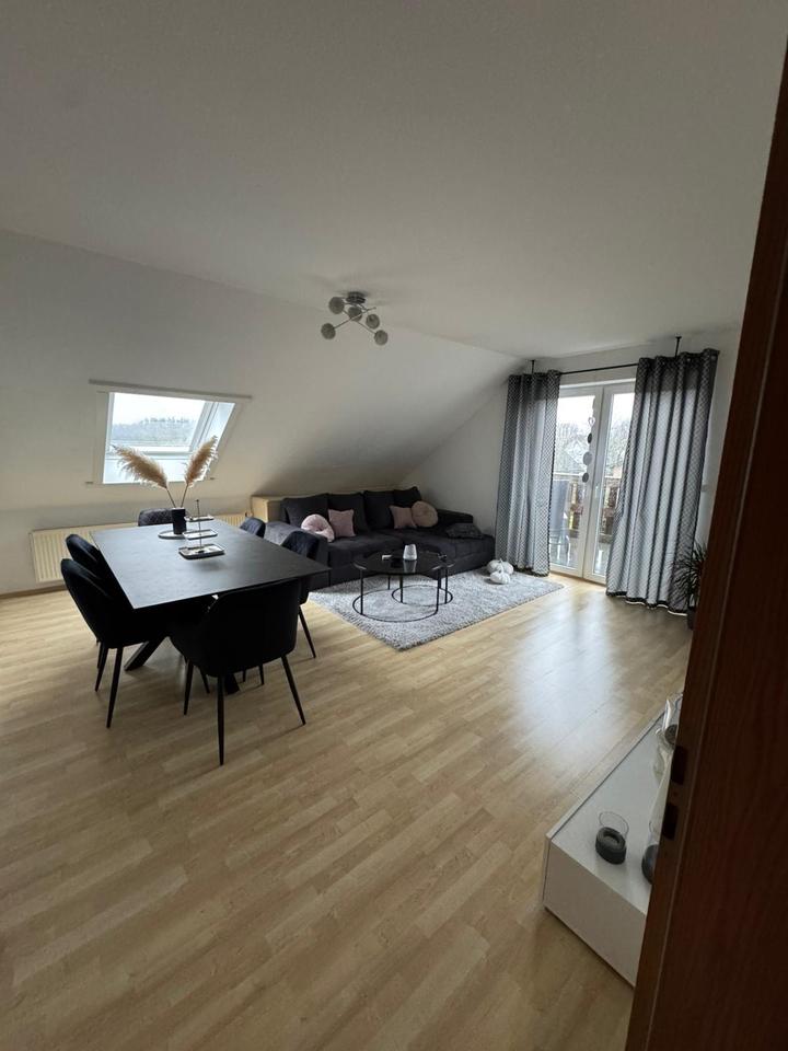 Thumbnail-Schöne DG- Wohnung ab 01.06. in Wenden- Hillmicke zu vermieten.