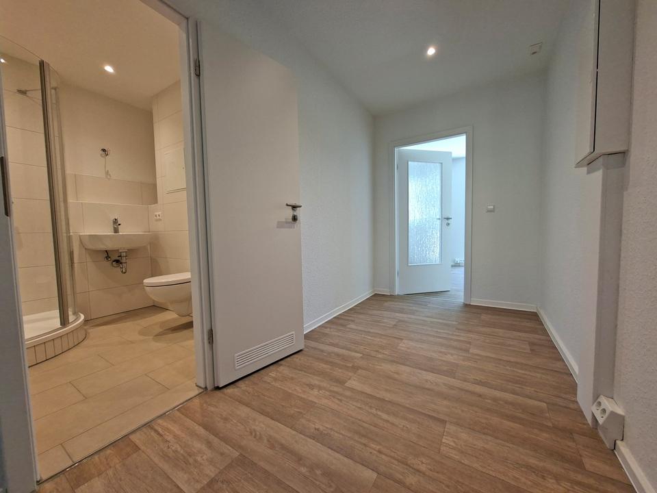 Thumbnail-3-Raumwohnung im 1. Obergeschoss mit Dusche