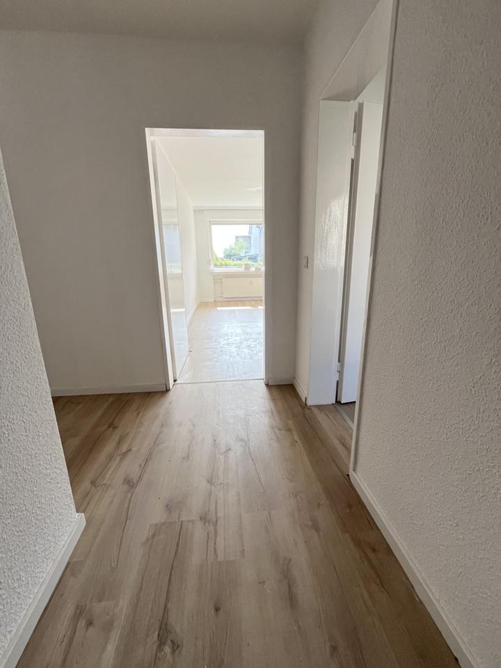 Thumbnail-Großzügige 3 Zimmer Wohnung mit Stil! 1. Monat mietfrei!!!