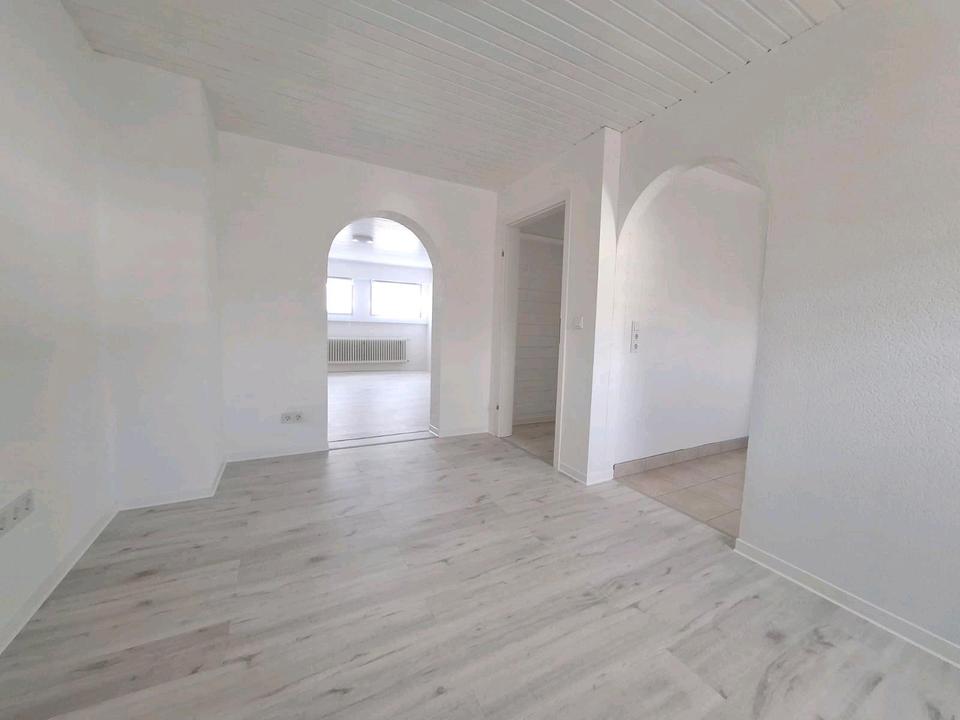 Thumbnail-Erstbezug 4 Zimmer Küche Bad Balkon Keller