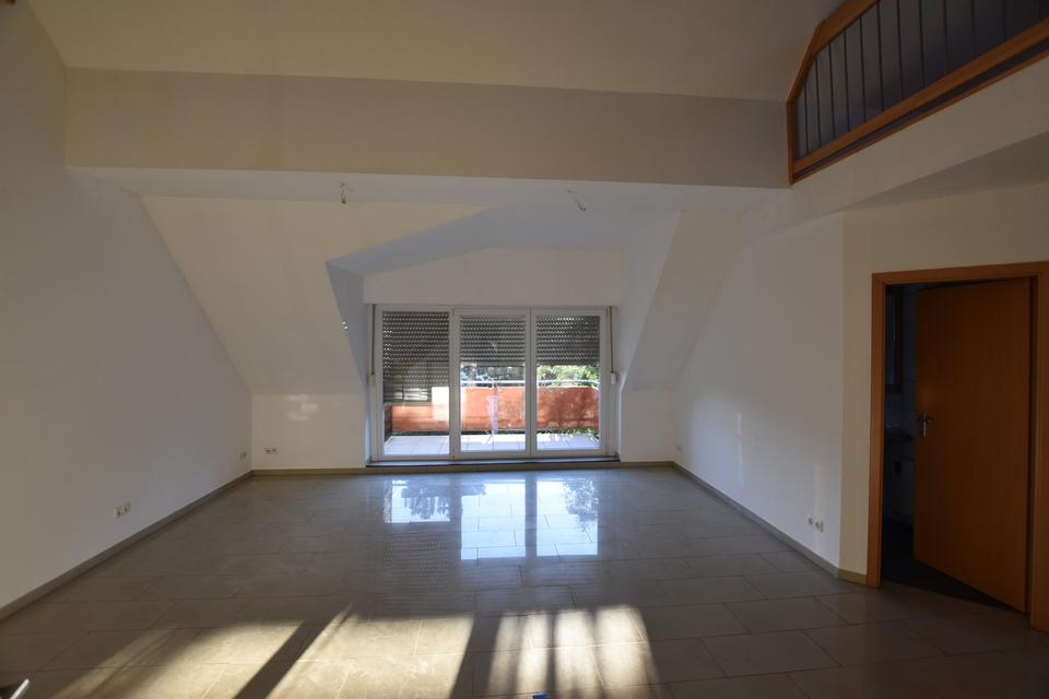 Thumbnail-Hell und modern: 4-Zimmer Maisonette Wohnung