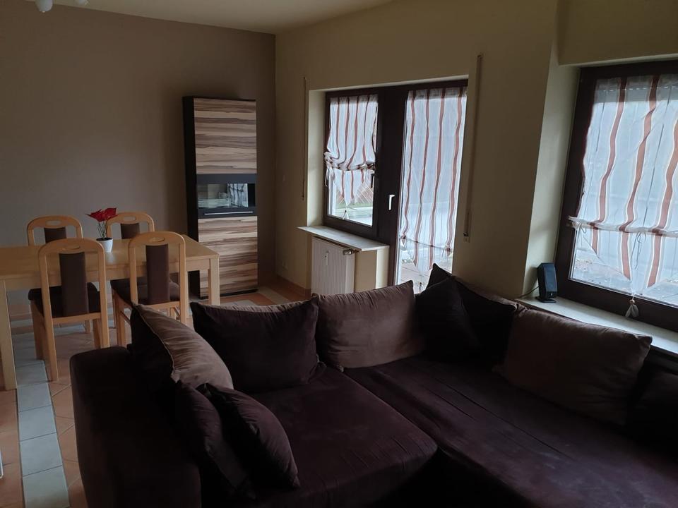 Thumbnail-Von Privat ! 2-Zimmer Wohnung mit großer Terrasse + überd. Stellp