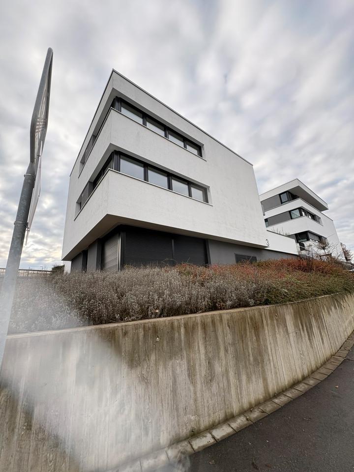 Thumbnail-Vielseitiger HobbyraumAtelier mit EBK & WC in Bietigheim