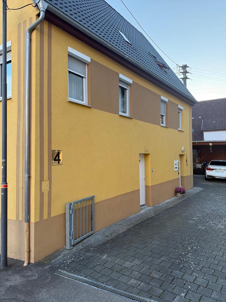 Thumbnail-Einfamilienhaus mit Balkon, Garage & Carport – saniert 2020