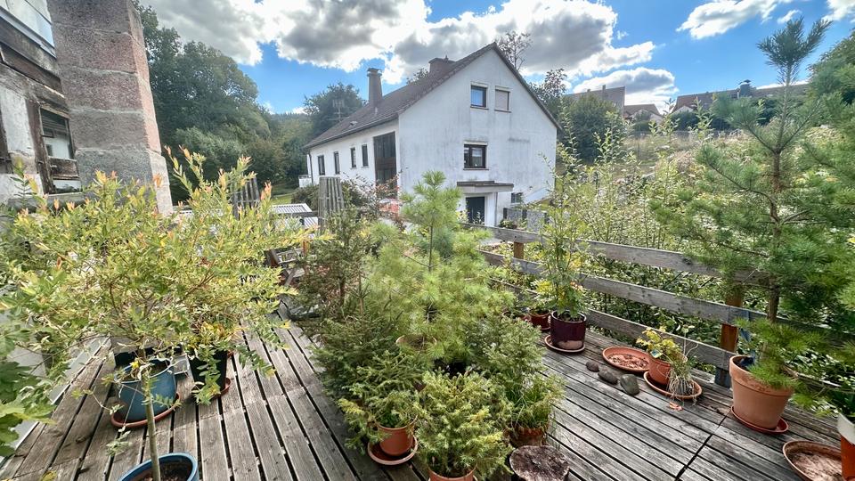 Thumbnail-Stilvolle, geräumige 3-Zimmer-Wohnung mit Balkon in Sommerkahl