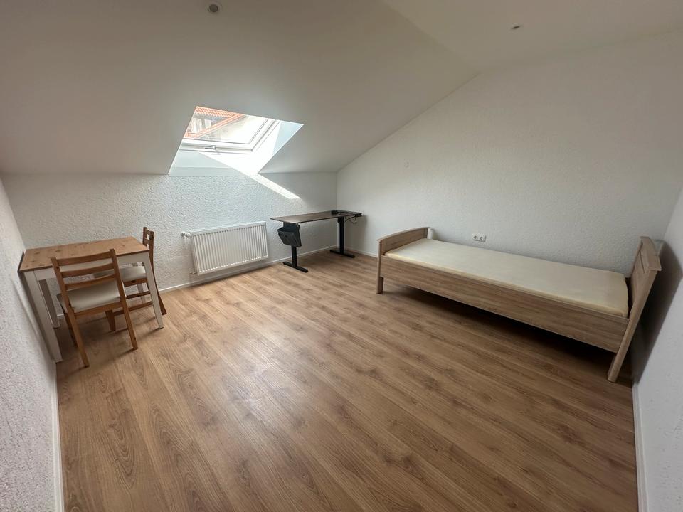 Thumbnail-WG Zimmer, neu renoviert, gute Lage