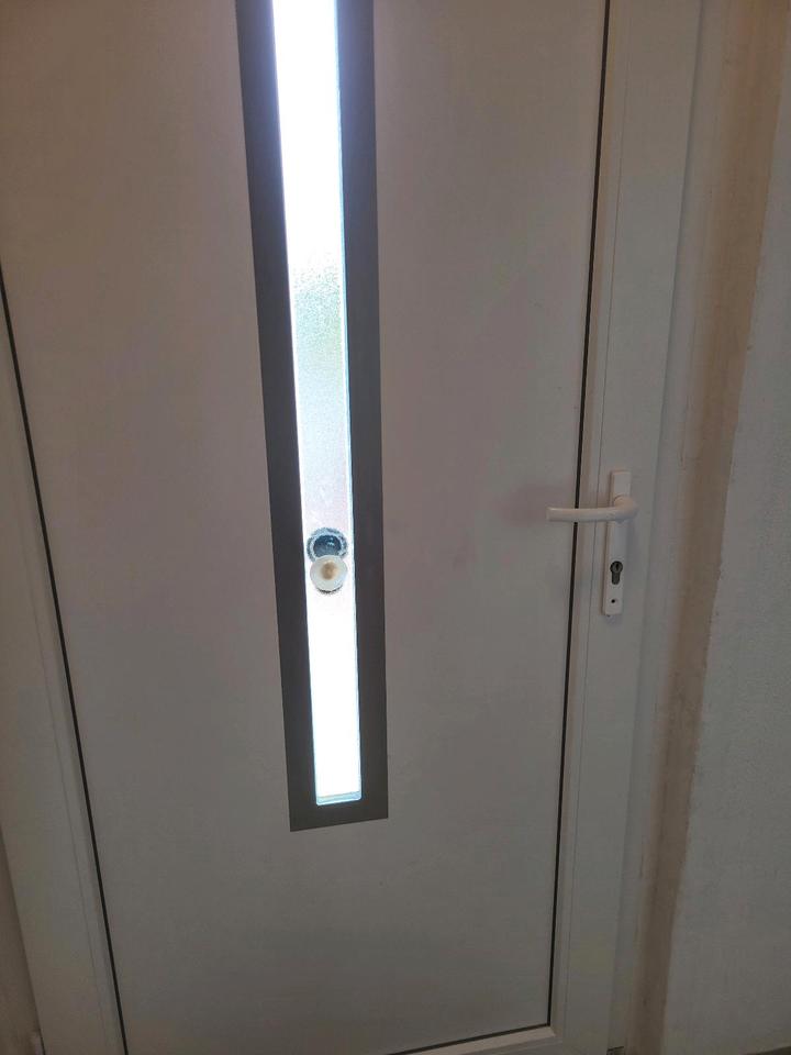 Thumbnail-Etagen Wohnung , Teilmöbliert, befristet bis Dezember 2027 .