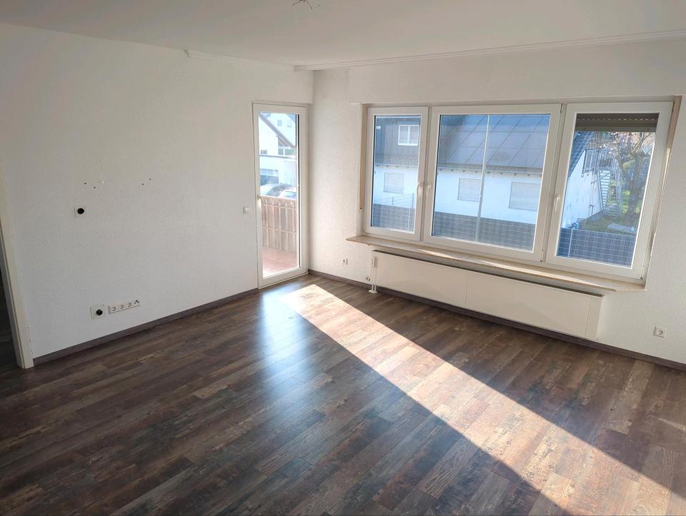 Thumbnail-Schöne ruhig gelegene 3,5 Zimmerwohnung in Pfaffenhofen a.d. Roth