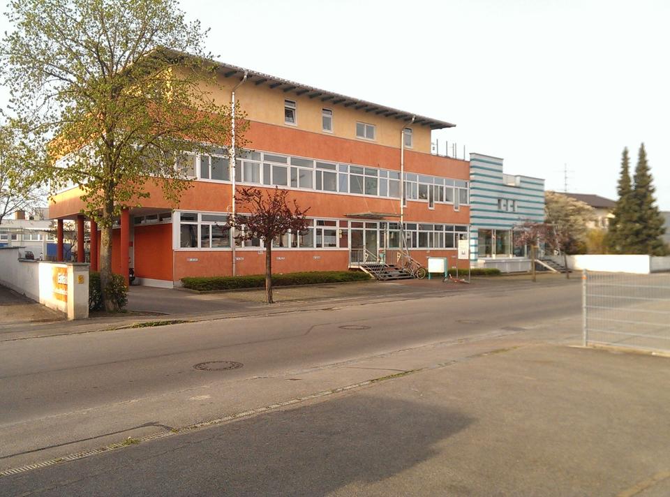 Thumbnail-Büro - ca. 12 qm. - Gemeinschaftsküche-WC vorhanden