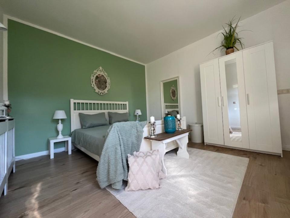 Thumbnail-2 Zimmer Wohnung Meißen möbliert Einbauküche Porzellanmanufaktur