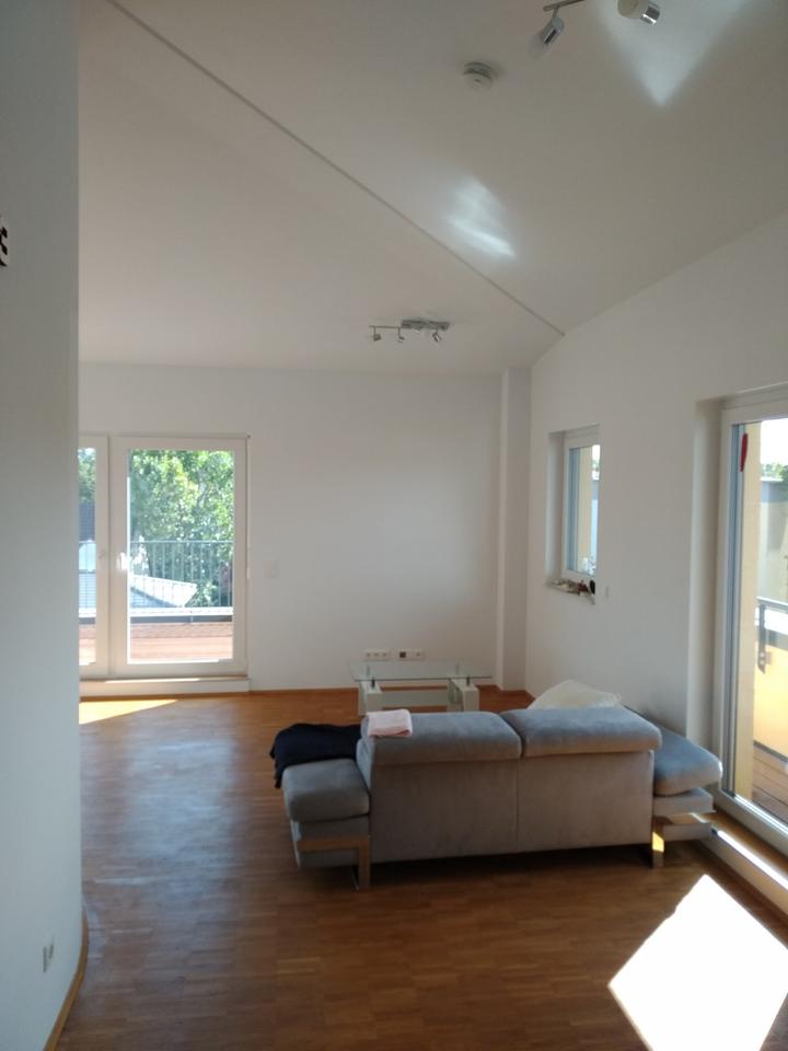 Thumbnail-Modernes Penthouse-Glück in Frankfurt: 4 Zimmer, 2 Dachterrassen
