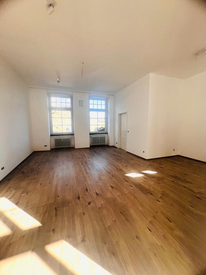 Thumbnail-Wohnen am Waldrand - Helle 2-Zimmer Wohnung im EG mit modernisier