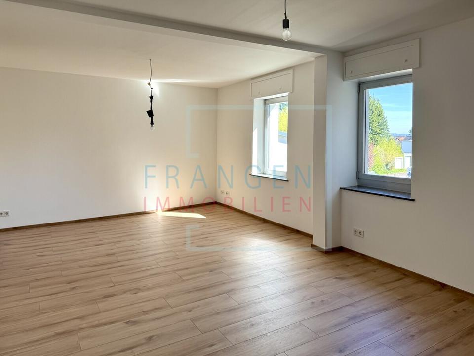 Thumbnail-4-Zimmer-Wohnung mit Balkon und Gartennutzung
