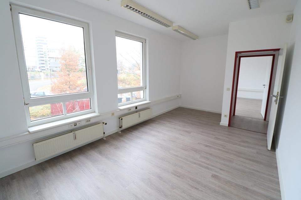 Thumbnail-Attraktive Büroeinheit im gepflegten Gewerbeobjekt in Dortmund-Aplerbeck