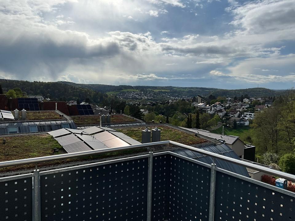 Thumbnail-Attraktive 2,5-Zimmer-Wohnung über den Dächern von Grafenau