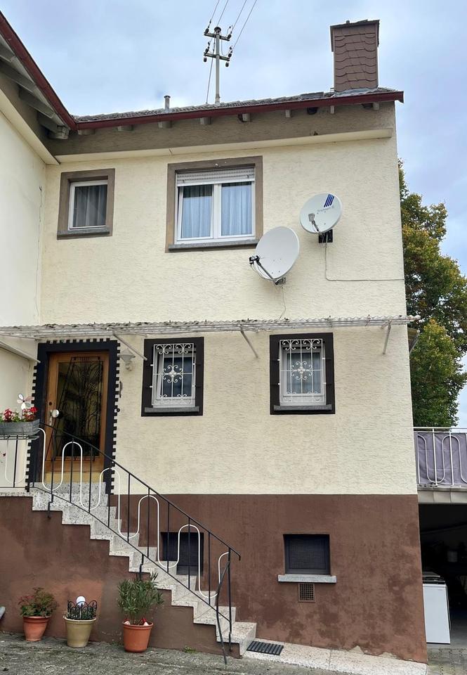 Thumbnail-Großzügiges Einfamilienhaus - neu renoviert mit Einbauküche