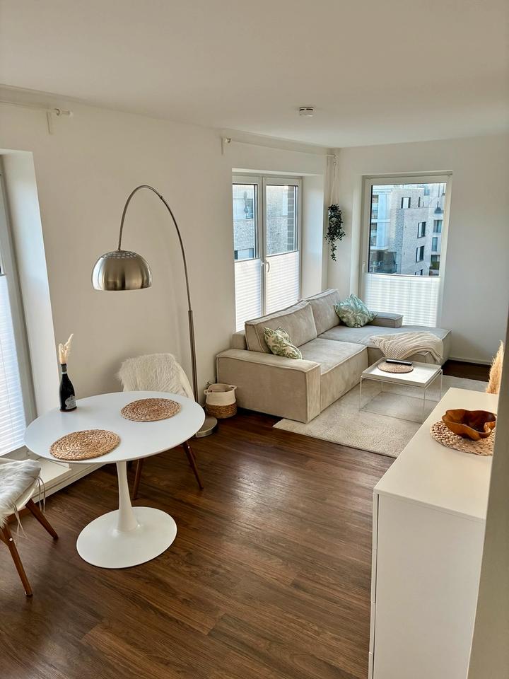 Thumbnail-Möblierte Dachgeschosswohnung am Hafen - all inkl. Miete