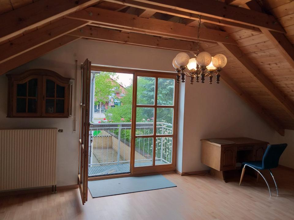 Thumbnail-Möblierte OG-Wohnung, Grundfl.ca.70qm, mit TerrasseGartenanteil