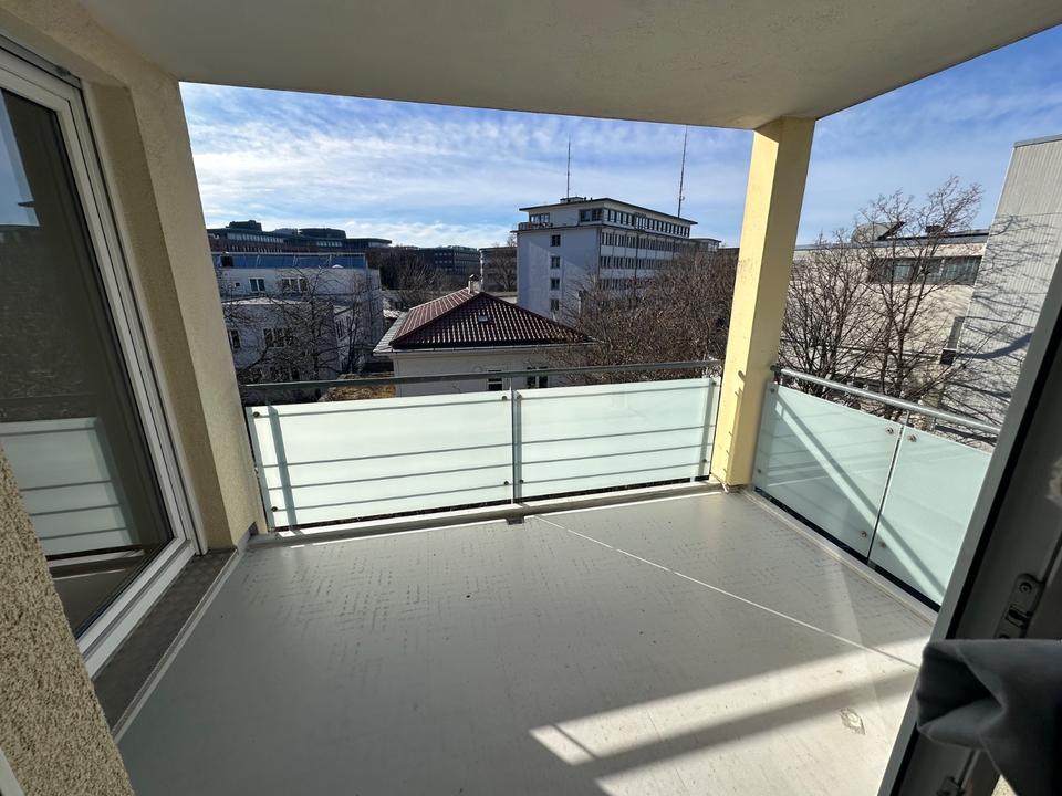 Thumbnail-Möblierte, helle 2er WG mit schönem Balkon FR-Wiehre