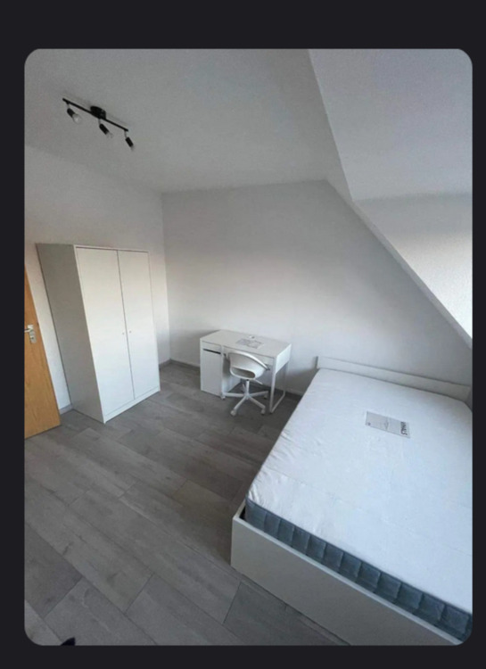 Thumbnail-WG-Zimmer in renovierter WG