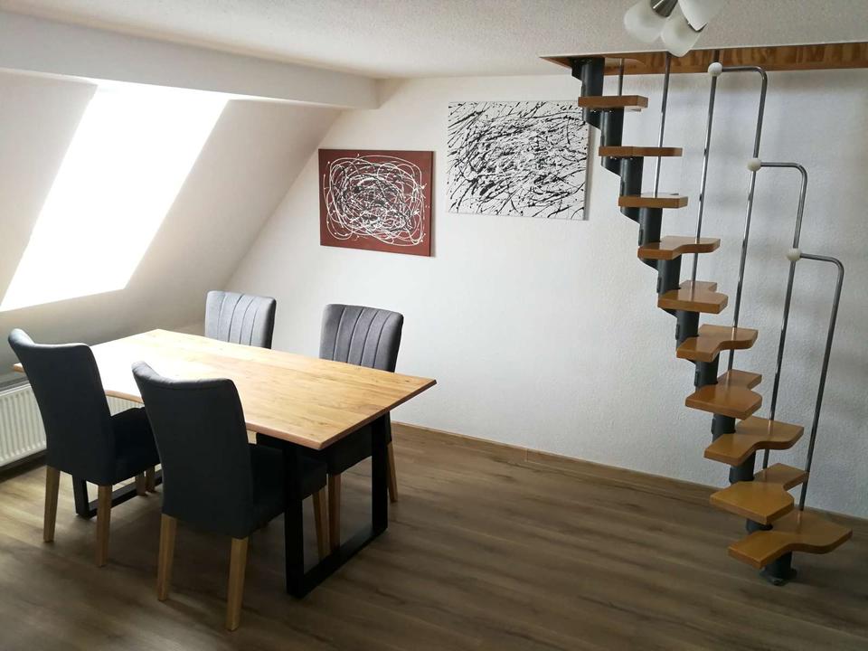 Thumbnail-Ruhige 1,5-Zimmer-DG-Wohnung mit EBK, Garten | Vogelviertel