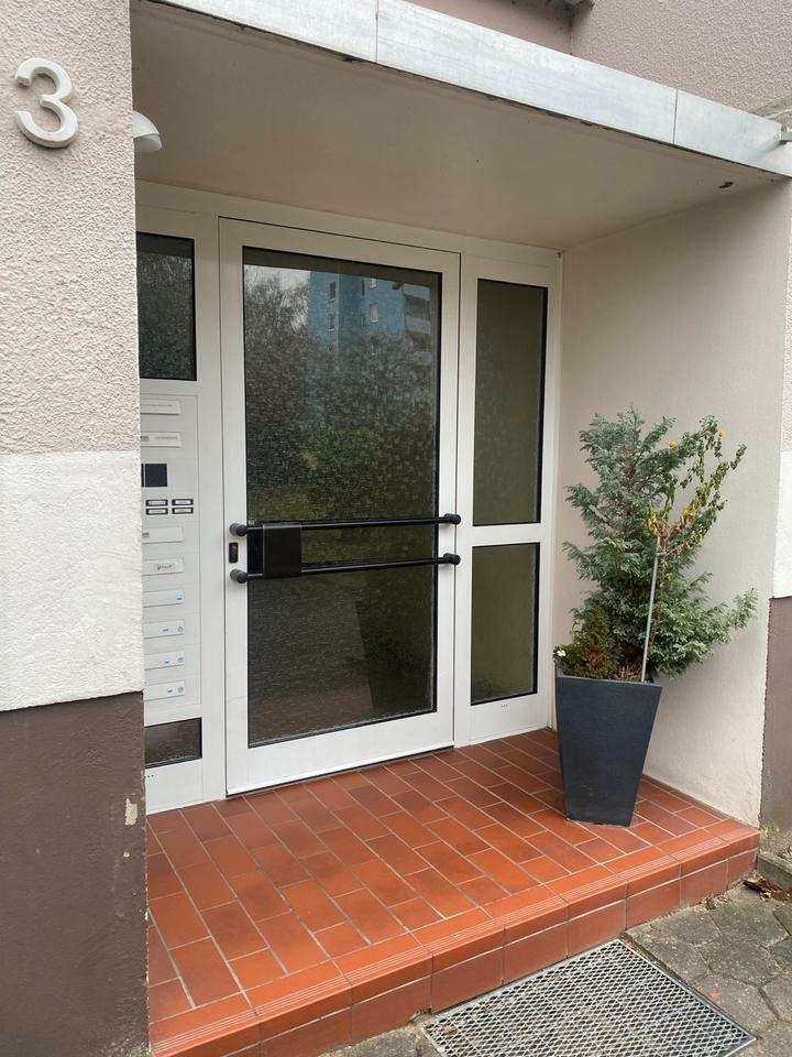 Thumbnail-Frisch sanierte 3-Zimmer-Wohnung in Huchting