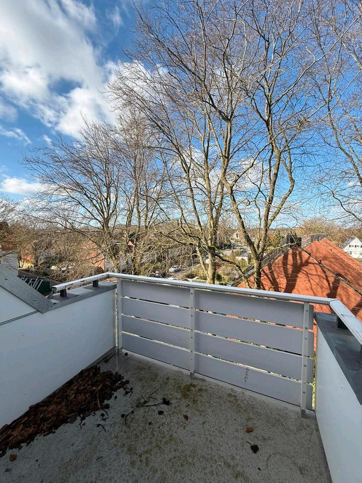 Thumbnail-46m2 Dachgeschosswohnung ohne Aufzug in Bremen-Osterholz