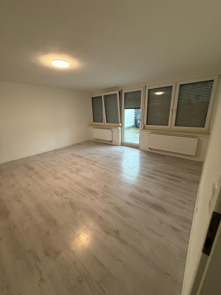 Thumbnail-Vermietung – Großzügige 5-Zi.-Whg. mit XXL-Sonnenterrasse