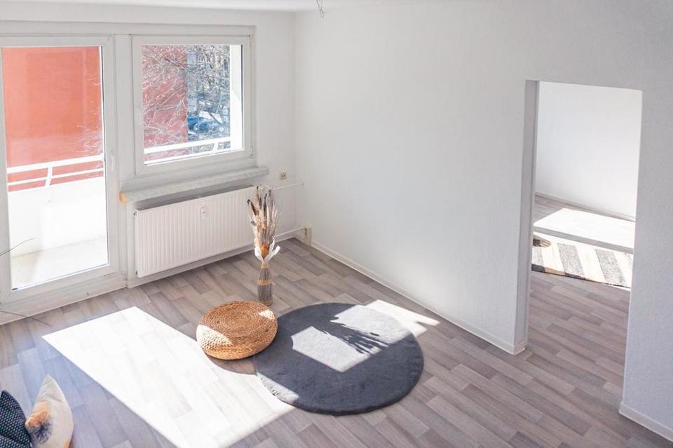 Thumbnail-Modernisierte Balkonwohnung mit Tageslichtbad