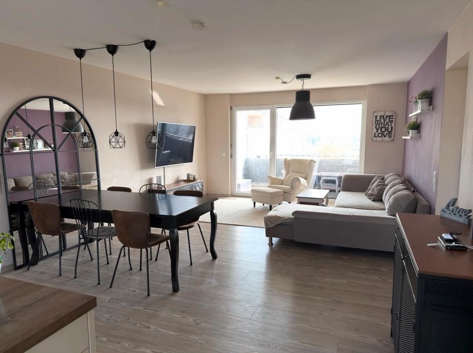 Thumbnail-Helle moderne Wohnung mit großem Balkon in Biberach