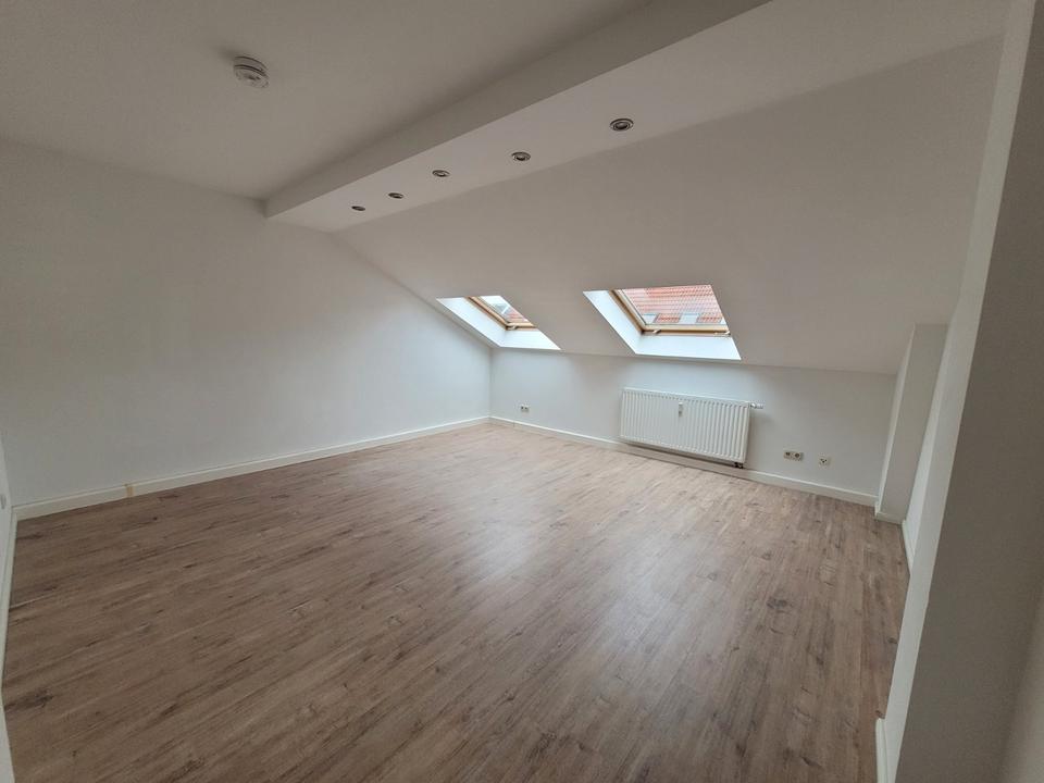 Thumbnail-2-Raum-Dachgeschosswohnung in Brandenburg an der Havel