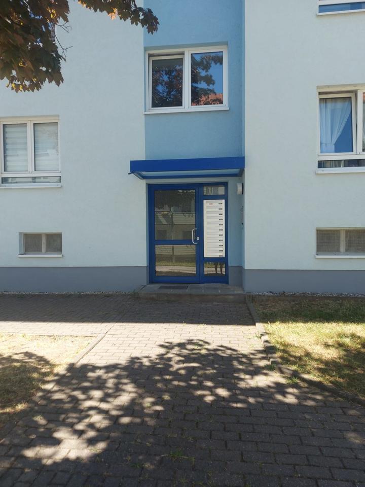 Thumbnail-Neu sanierte 2-Raumwohnung in ruhiger Lage!