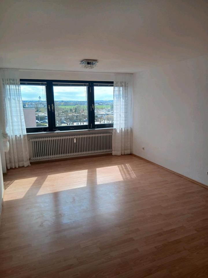 Thumbnail-3 Zimmerwohnung inklusive Tiefgaragestellplatz 1100 €Kaltmiete