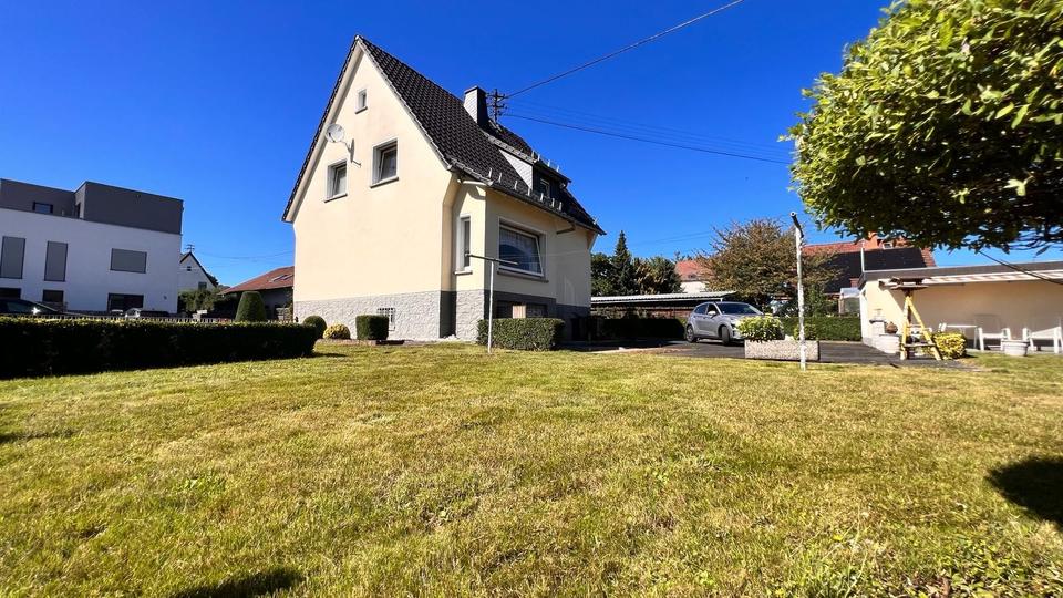 Thumbnail-Freistehendes Einfamilienhaus mit Bauplatz