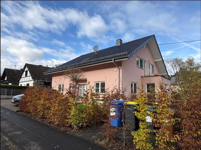Thumbnail-Provisionsfrei: Großzügiges Familienglück mit 1.000 m² Garten