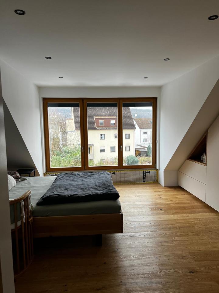 Thumbnail-Familienfreundliches Reiheneckhaus in Forchheim